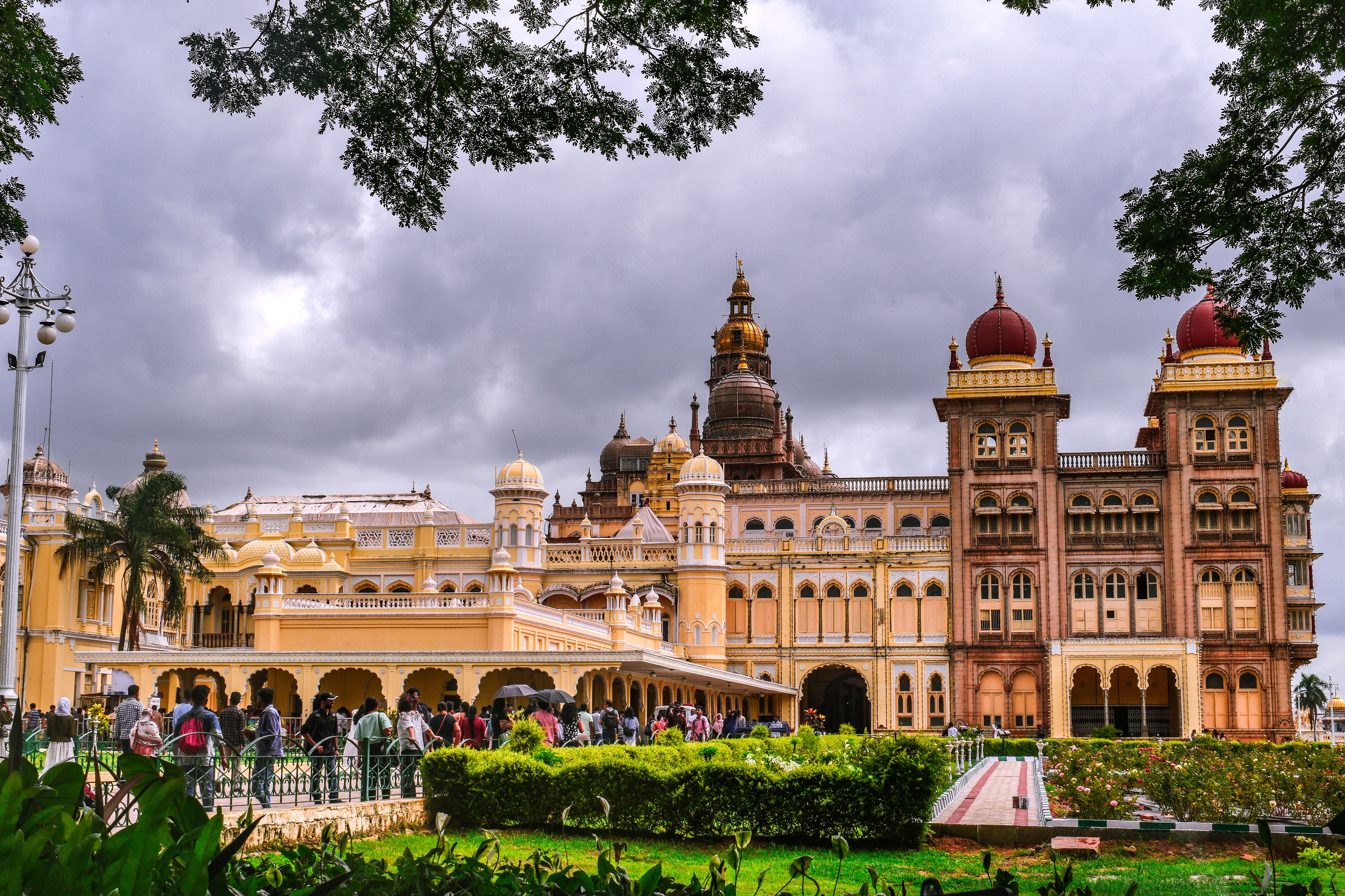 Bangalore 1N, Mysore 1N, Coorg 1N, Wayanad 2N